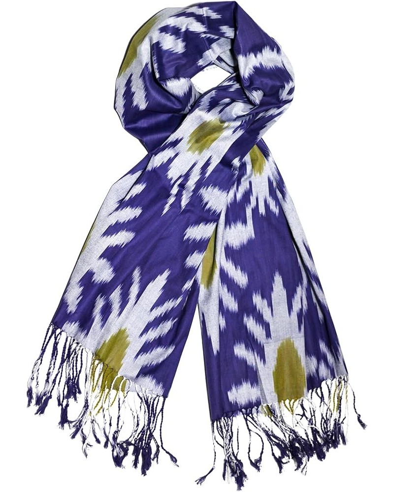 A handmade scarf that is quickly gaining popularity. Xxxiii $33.14 Scarves